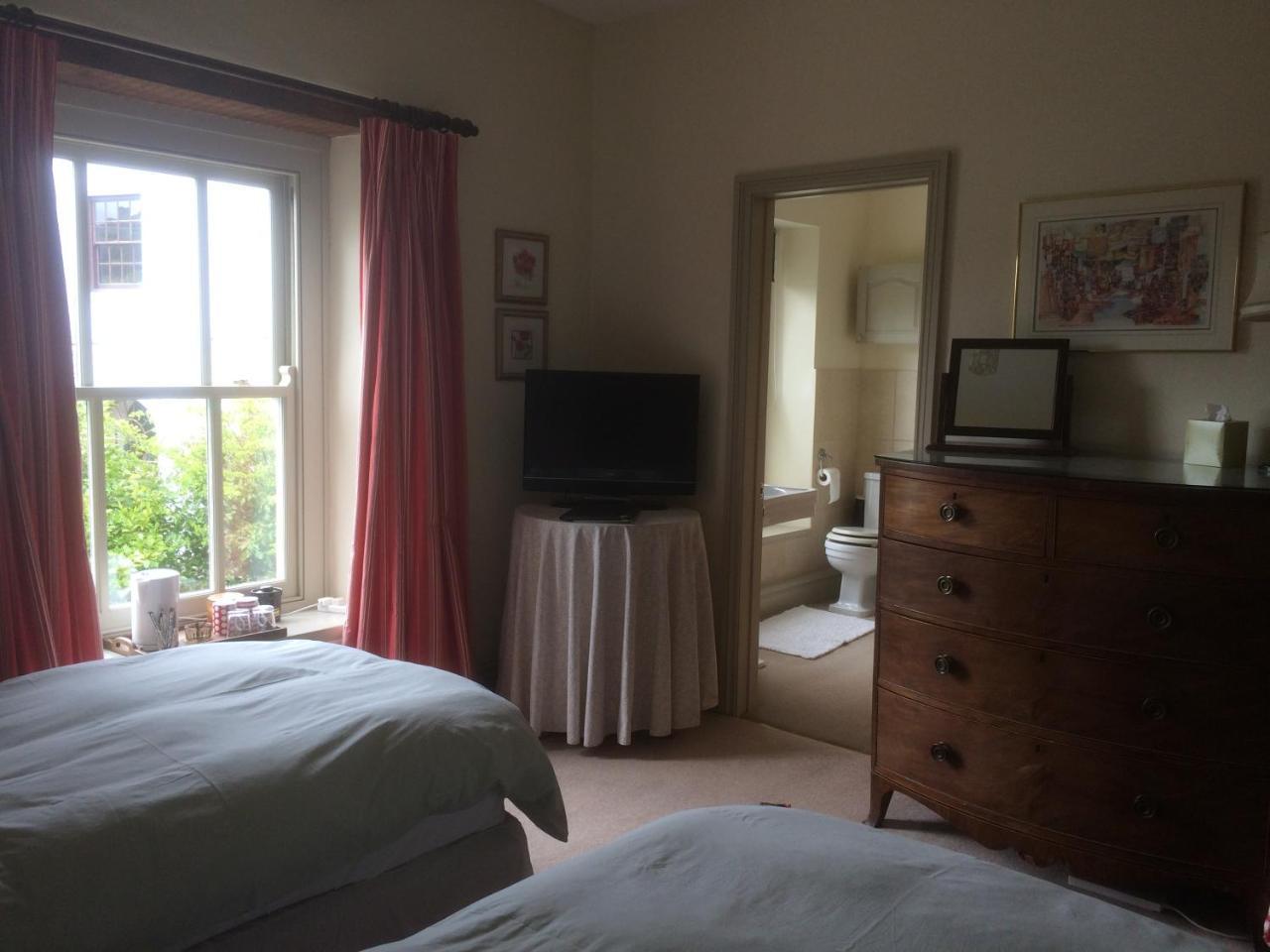 Tabor House B&B Fishguard Dış mekan fotoğraf